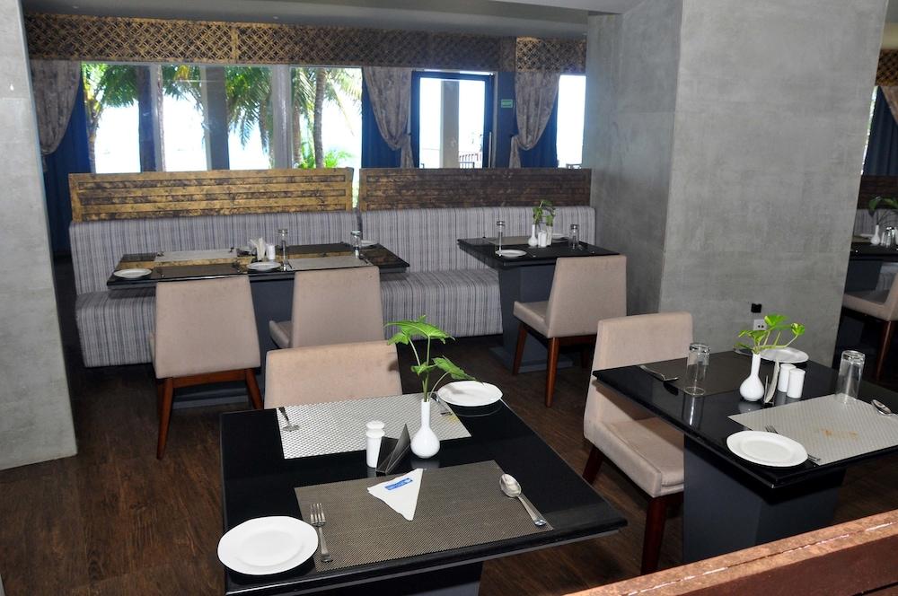 Sinclairs Bayview Hotel Port Blair Luaran gambar
